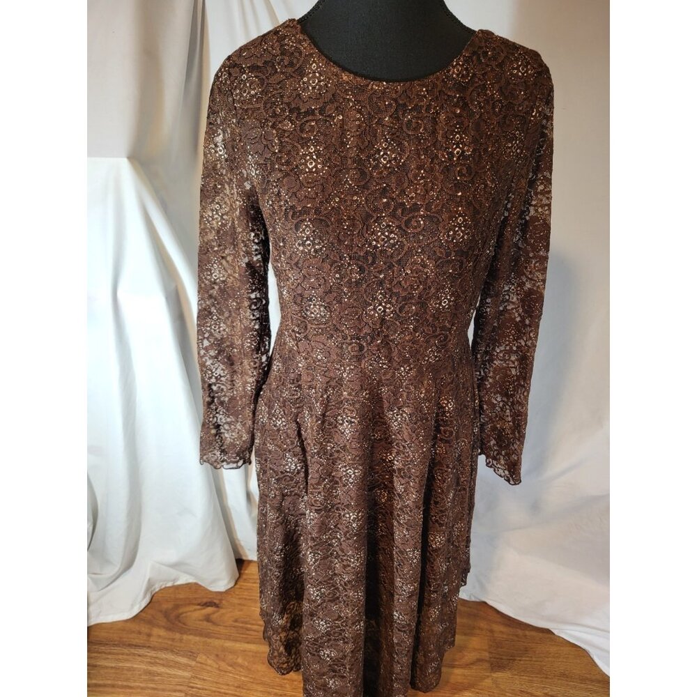 The Pyramid Collection Size S Brown Lace Overlay Midi‎ Dress